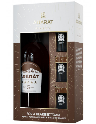 Gift Box Ararat 5 yo 700 ml with 3 glasses